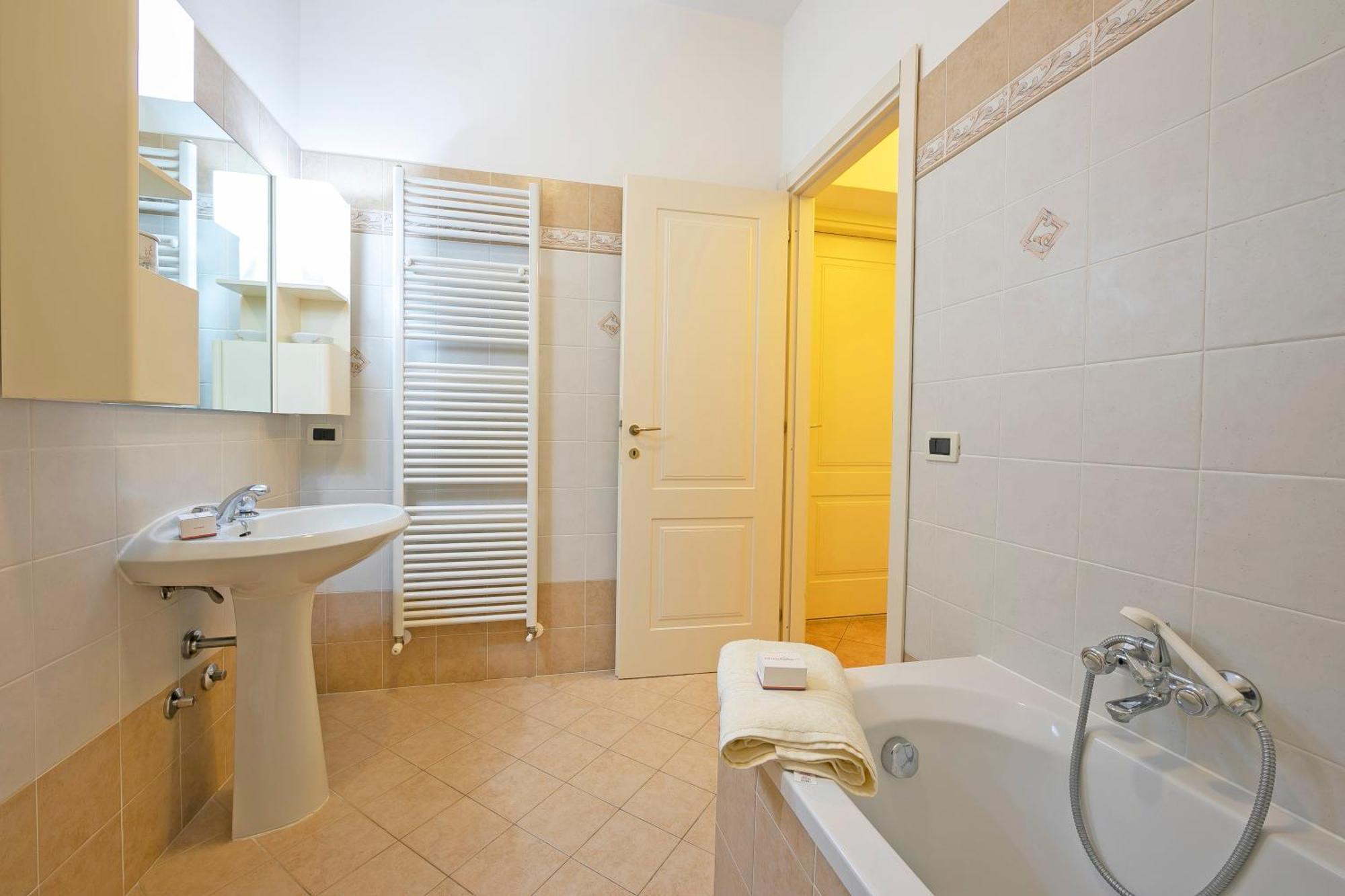 Angela -Terrace & Beautiful View Lake - Happy Rentals Toscolano Maderno Εξωτερικό φωτογραφία